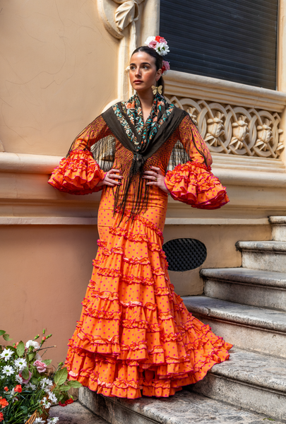 Traje Flamenca Lunar Naranja El Ropero de Carmela