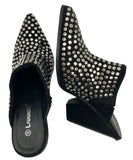 Zuecos Tachuelas
