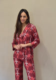 Traje estampado Emme Burdeos