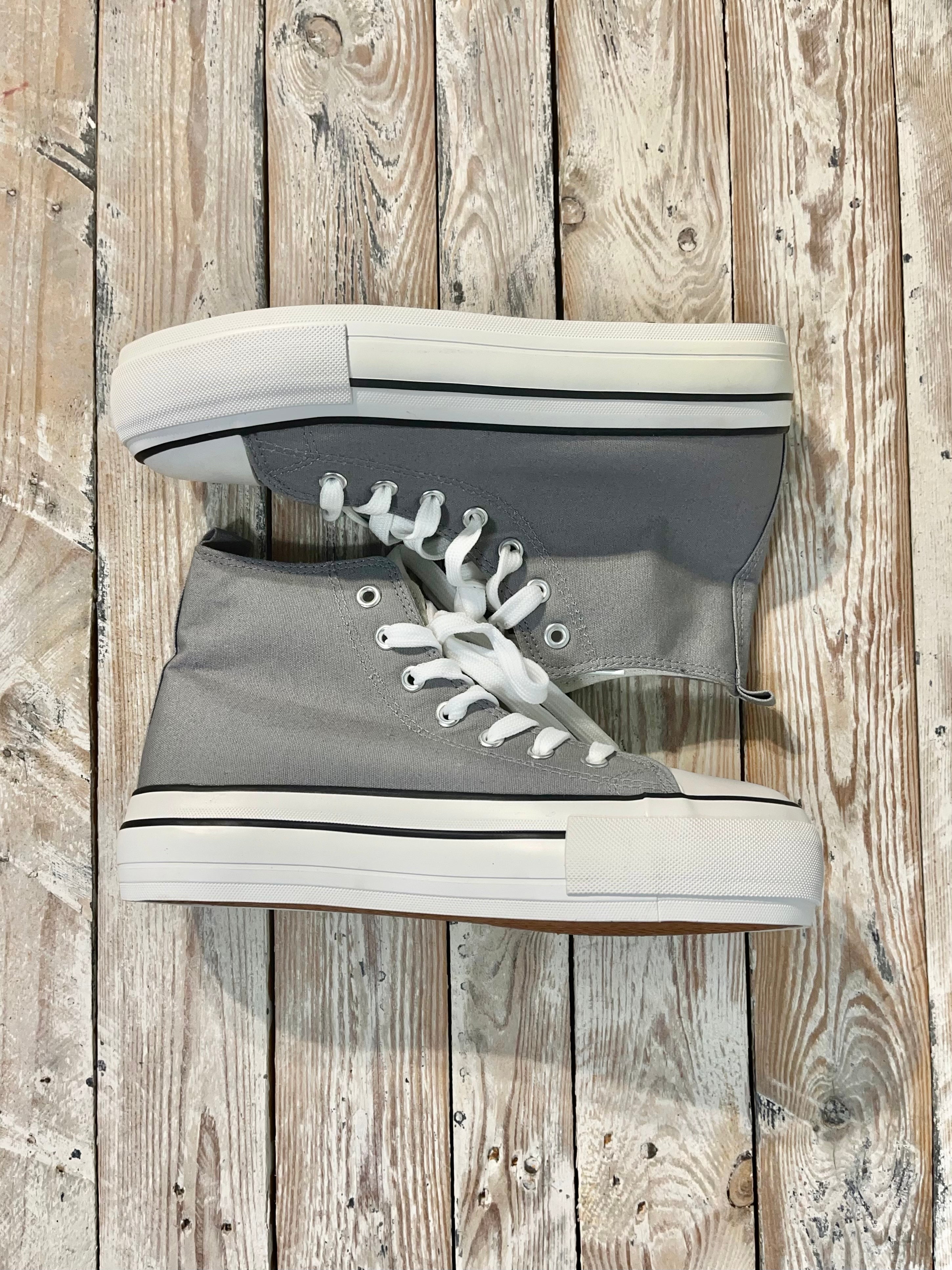 Zapatillas grises doble