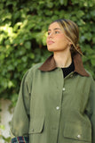 Parka corta cuello pana