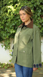 Parka corta cuello pana