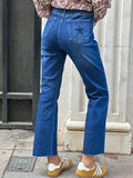 Jeans flare bolsillo estrella